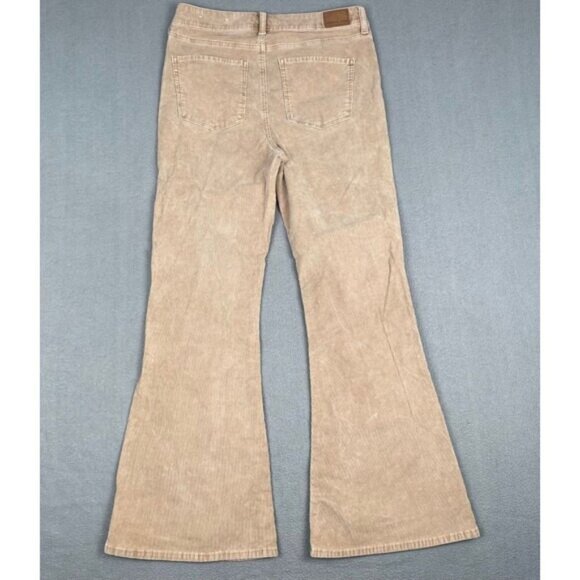 AMERICAN EAGLE WOMEN'S SIZE 10 BEIGE SUPER HI-RISE FLARE CORDUROY CHINO PANTS - Picture 2 of 15